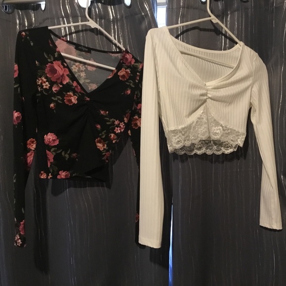Floral and white lace trim shirts - Picture 1 of 1